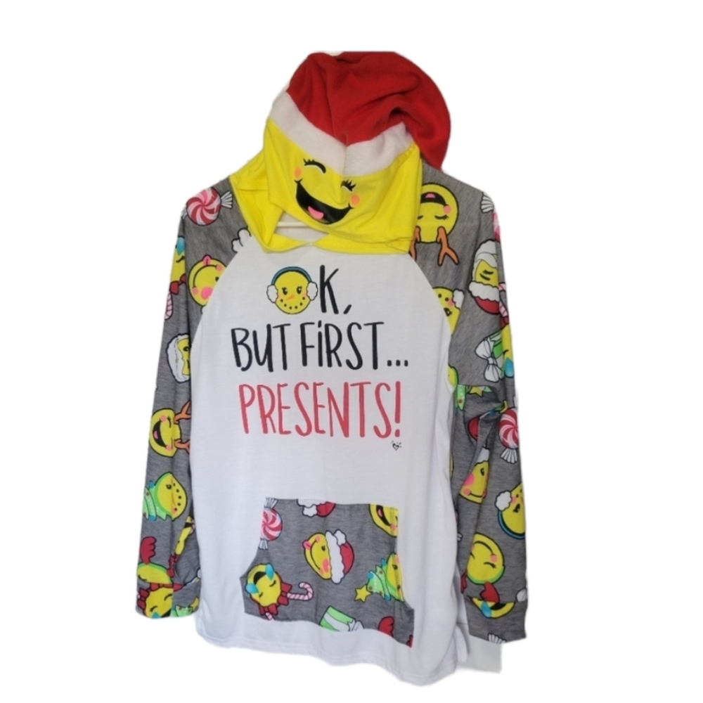 3/$15 Justice Adult Christmas Emoji Pajama Shirt